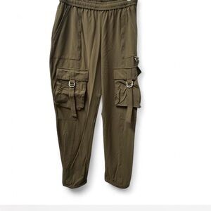 Alo Women’s Olive Cargo Pants